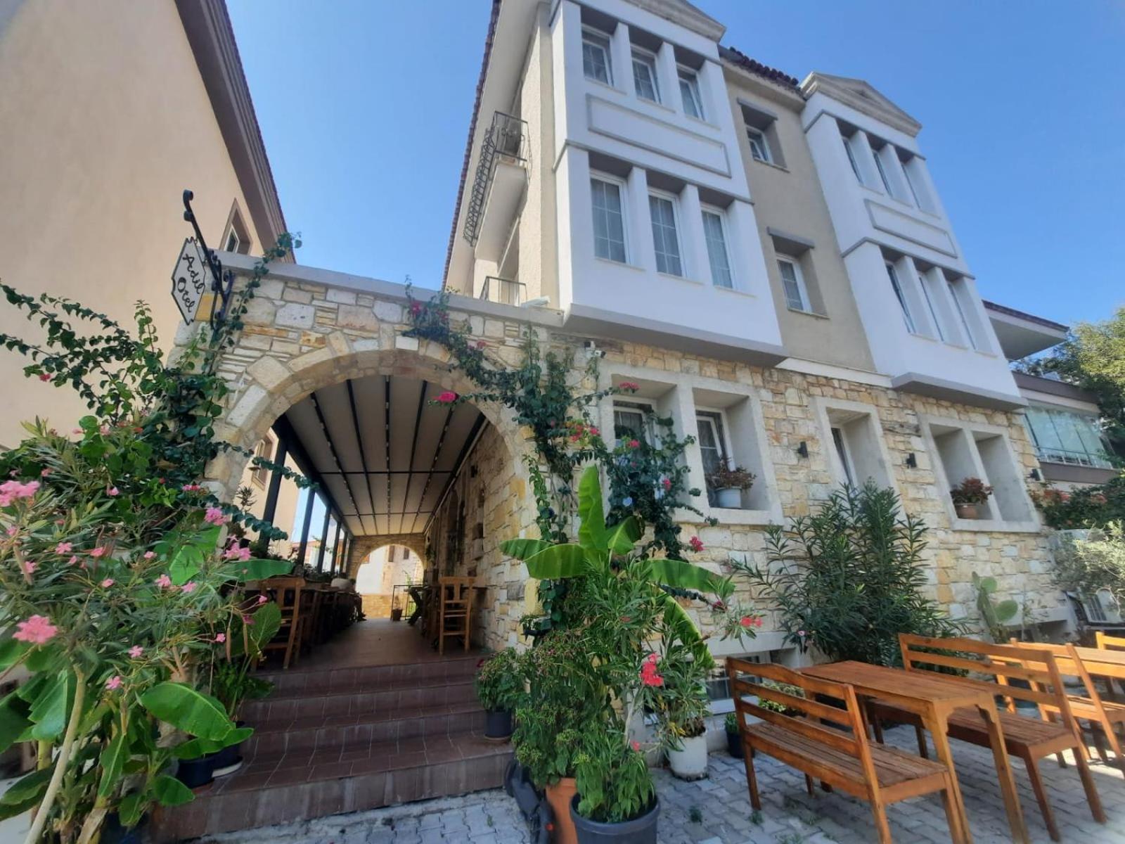 Adil Pansiyon Çeşme Exteriör bild